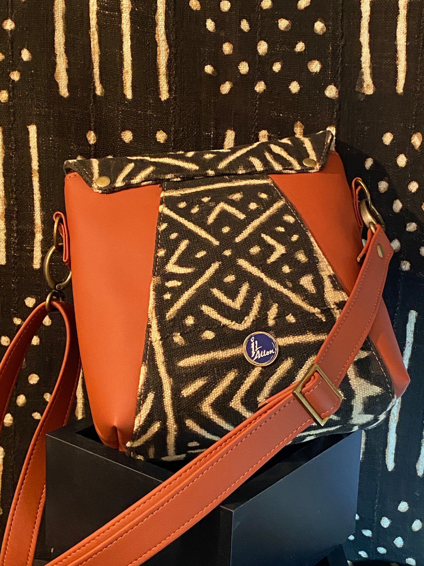 V-Point Front Shoulder Bag-Brick