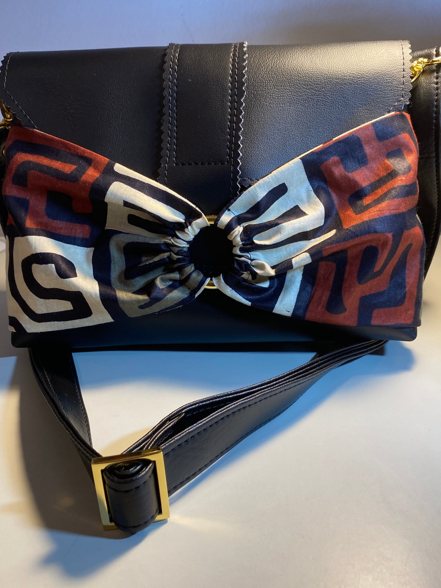 Bow Front Bag