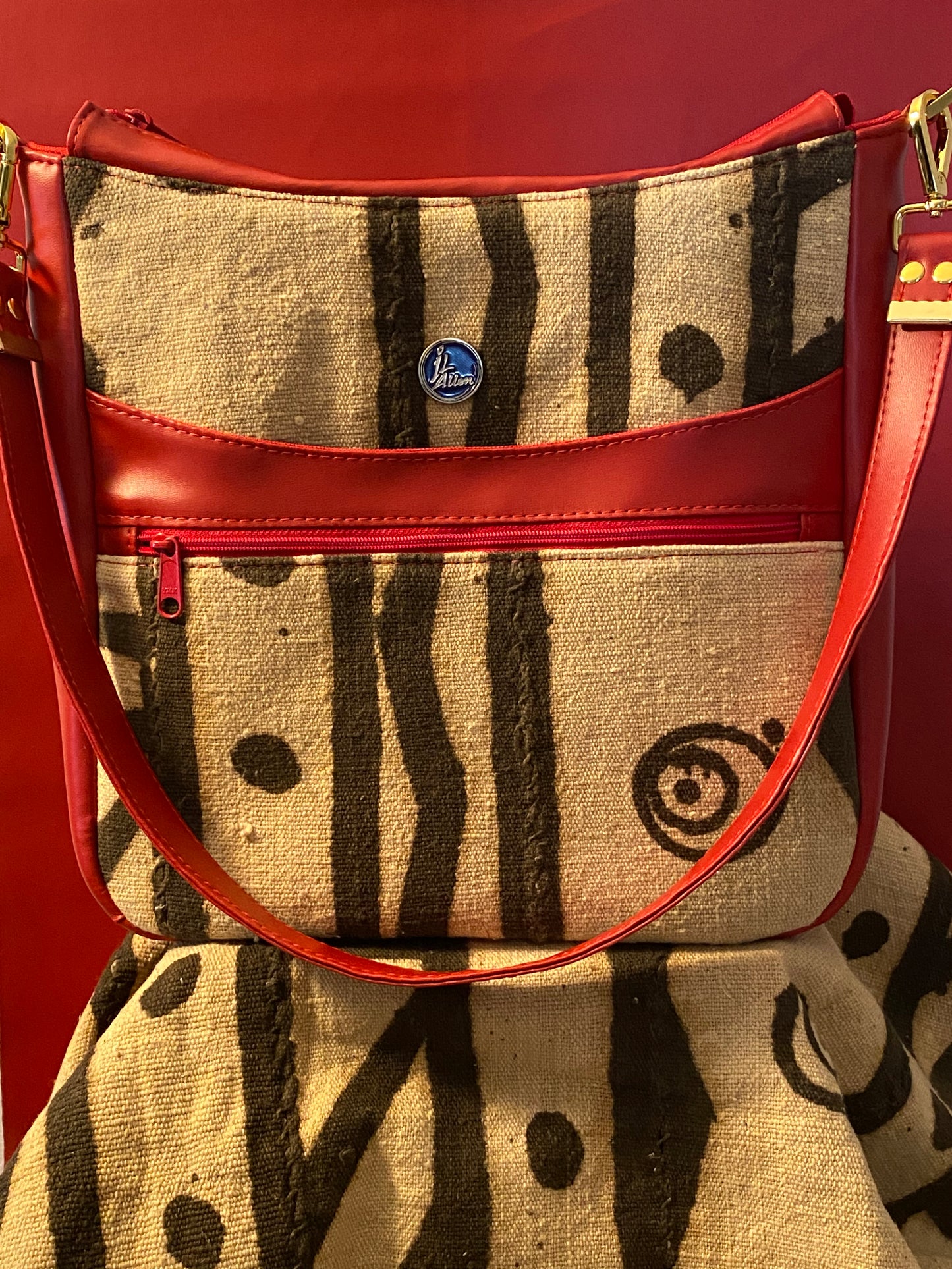 All Purpose Shoulder Bag-Red Accent